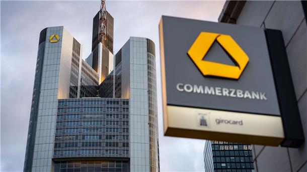 Klingbeil: Erwarten, dass Unicredit Übernahmeversuch aufgibt Die Commerzbank wehrt sich seit Monaten gegen Übernahmeambitionen der Unicredit. (Archivbild)