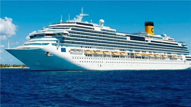 Die „Costa Favolosa“ ist 2023 das größte Schiff am Kreuzfahrtterminal in Bremerhaven.