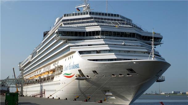 Die „Costa Favolosa“ kommt in diesem Jahr achtmal nach Bremerhaven.
