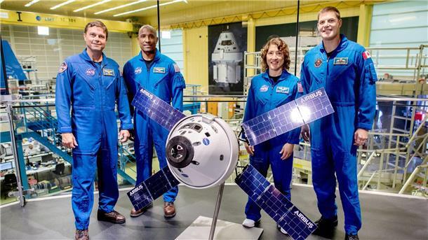 Die Crew-Mitglieder der „Artemis 2“-Mission der US-Raumfahrtbehörde Nasa, Reid Wiseman, Victor Glover, Christina Koch und Jeremy Hansen (v.l.n.r.).
