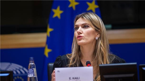 EU: Fraktionsspitzen stimmen Anti-Korruptions-Reformen zu Die damalige Vizepräsidentin des EU-Parlaments, Eva Kaili, steht im Fokus einer Korruptionsaffäre.