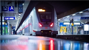 Die Deutsche Bahn geht davon aus, dass der Lokführerstreik Millionen Fahrgäste betreffen wird.