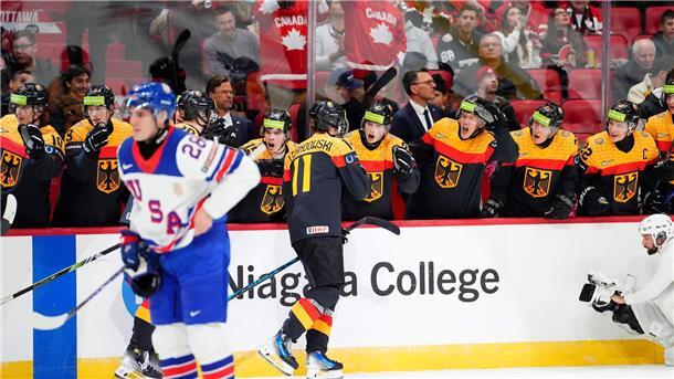 Deutsche Eishockey-Junioren bleiben bei U20-WM erstklassig Die deutschen Eishockey-Junioren können sich über den Klassenerhalt bei der U20-WM freuen.