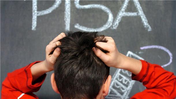 Neuer Pisa-Schock: Deutsche Schüler so schlecht wie nie Die deutschen Schülerinnen und Schüler haben bei der neuen Pisa-Studie so schlecht abgeschnitten wie noch nie zuvor.