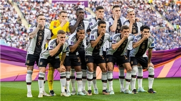 Die deutschen Spieler beim Mannschaftsfoto vor der Partie gegen Japan.