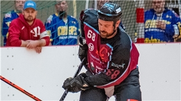 Die dezimierten Bremerhaven Whales um Dennis Lütjen verloren das Hinspiel im Halbfinale bei den Wolfsliner Reislingen.