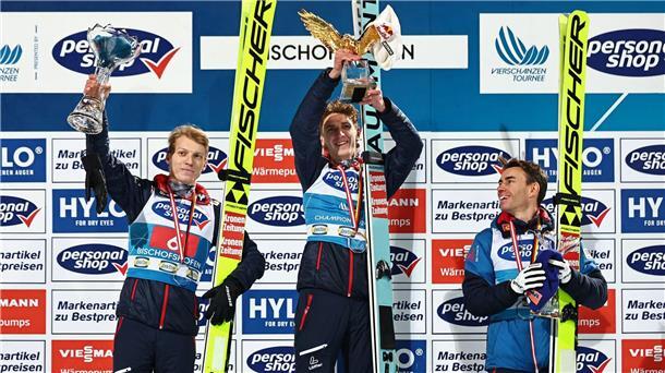 Die Tournee als Warnung: „Qualitätsproblem“ bei Skispringern Die dominanten Springer der Tournee: Daniel Tschofenig (m), Jan Hörl (l) und Stefan Kraft (r).