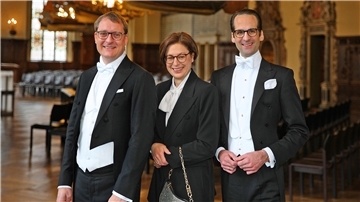 Heidi Armbruster-Domeyer mit Philip W. Herwig (rechts) und Jan-Oliver Buhlmann