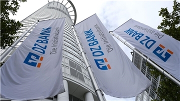 Die DZ-Bank und ihre Fondstochter versuchen, den Angriff aufzuarbeiten.