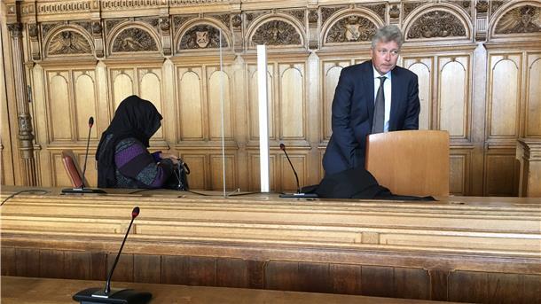 Die ehemalige Chefin der Nordsee-Pflege ist wegen Steuerhinterziehung verurteilt worden. Unklar ist, ob sie nun erneut die Haft antreten muss. Foto: Mündelein