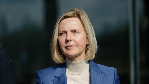 Bericht: Ex-Chefin von Microsoft Deutschland geht zu Google Die ehemaligen Chefin von Microsoft Deutschland, Marianne Janik, soll zum Konkurrenten Google gewechselt sein. (Archivbild)