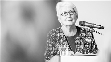 Die ehrenamtliche Stadträtin für Gesundheit und Senioren in Bremerhaven, Brigitte Lückert, verstarb im Alter von 77 Jahren im Mai 2020.