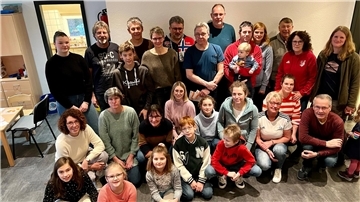 Die Ehrung der Sportlerinnen und Sportler fand wieder im Kindergarten des Ortes statt.