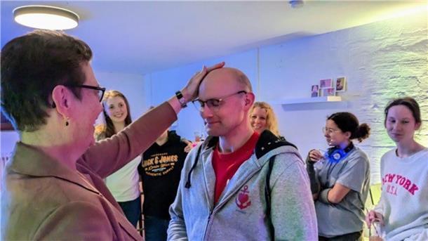 Die Einführung des neuen Kreisjugendpfarrers Johann-Philipp Nicolaus .