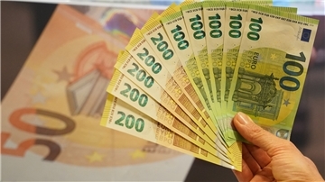 Die Einnahmen werden im kommenden Jahr nicht ausreichen, um die Ausgaben aus der eigenen Tasche bezahlen zu können. Der Kreis muss sich Geld leihen.