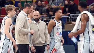 Die Eisbären beendeten ihren Auswärtstrip nach Baden-Württemberg erfolgreich.