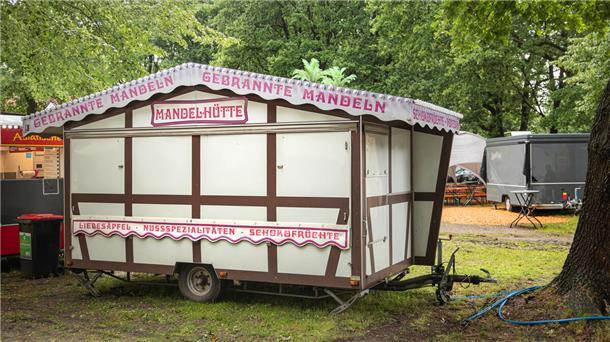 Ein geschlossener Verkaufswagen