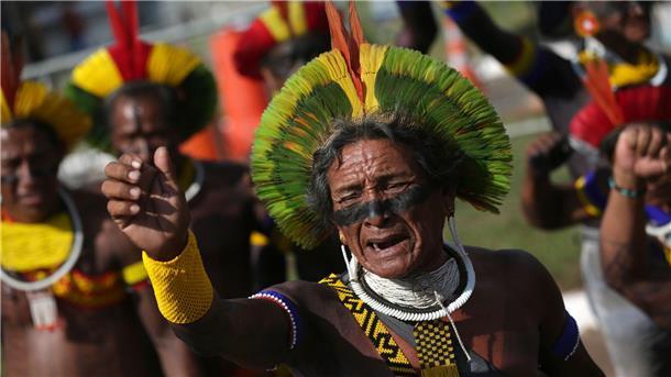 Brasilien: Oberster Gerichtshof stärkt Rechte Indigener Die Entscheidung von Brasiliens Oberstern Gerichtshofs wird von Indigenen gefeiert.