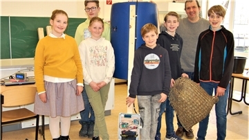 Die erfolgreiche "Jugend forscht"-Gruppe der Waldschule Hagen/Beverstedt
