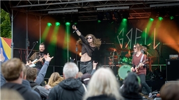 "Grell" aus Neumünster boten dem Publikum eine mitreißende Performance