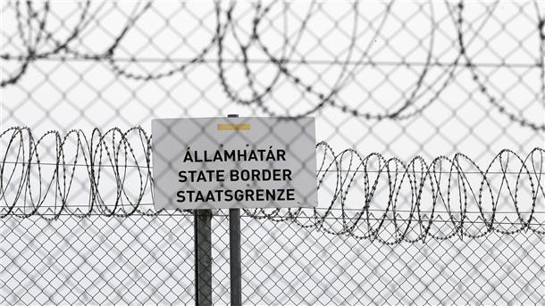 Tod eines Flüchtlings: Gericht verurteilt Ungarn Die EU-Außengrenze zwischen Serbien und Ungarn.