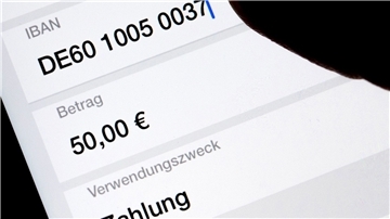 Die EU-Kommission möchte, dass Überweisungen schneller werden.