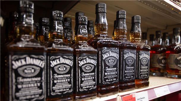 Auf Zölle folgen Gegenzölle: Beginnt jetzt der Handelskrieg? Die EU verlangt höhere Zölle auf Whiskey aus den USA. (Archivbild)
