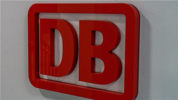 Verhandlungsmarathon bei der Bahn geht weiter Die EVG hat in der Tarifrunde mit Warnstreiks bislang zweimal den Bahnverkehr weitgehend lahmgelegt.
