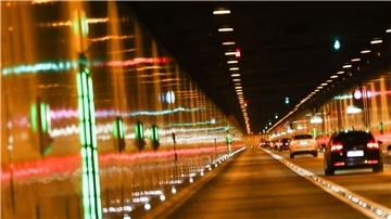 Die Fahrgäste des Busses mussten im Elbtunnel in einen andern Bus umsteigen. (Symbolfoto)