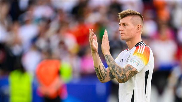 Real-Fans lösen Gänsehaut bei Kroos aus: „Nicht erwartet“ Die Fans von Real Madrid haben Toni Kroos mit Sprechchören gefeiert