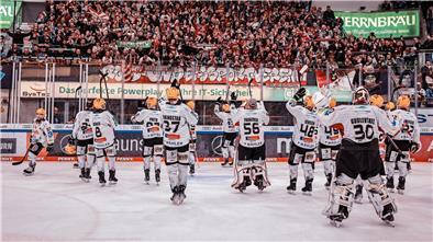 Die Fischtown Pinguins haben sich im Viertelfinale der Playoffs souverän gegen Ingolstadt durchgesetzt - und wollen jetzt mehr.