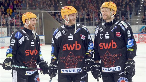 Die Fischtown Pinguins können am Sonntag mit einem weiteren Sieg gegen den ERC Ingolstadt erstmals in das Halbfinale der Deutschen Eishockey-Liga einziehen.