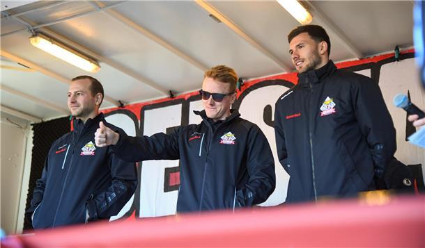Die Fischtown Pinguins verabschieden sich vor und mit ihren Fans aus der Saison ...
