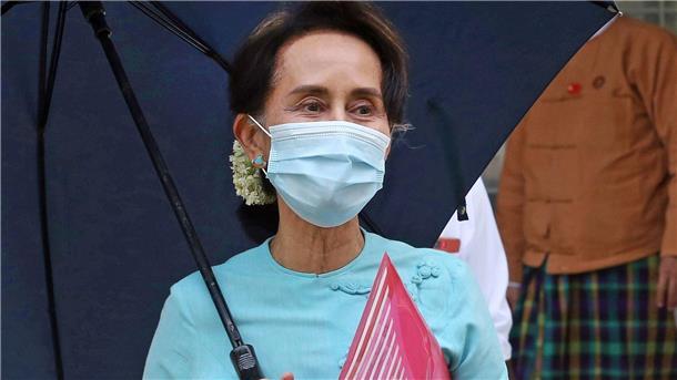 Junta in Myanmar löst Partei von Aung San Suu Kyi auf Die Friedensnobelpreisträgerin wurde wegen verschiedener angeblicher Vergehen zu mehr als 30 Jahren Haft verurteilt und sitzt im Gefängnis: Aung San Suu Kyi.