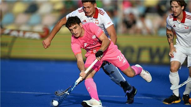 Hockey-Herren ziehen mit Kantersieg ins Halbfinale ein Die Gastgeber dominierten die Partie.