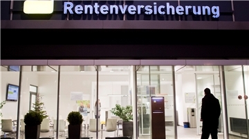 Die Gefahr, im Alter in die Armut abzurutschen, ist für Berufstätige in Niedersachsen deutlich gestiegen.