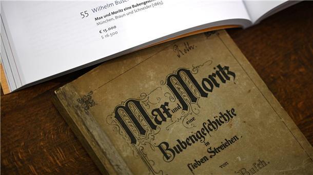 Die Geschichte von Max und Moritz gilt bis heute als eine der bekanntesten deutschen Kinder- und Jugenderzählungen. (Archivbild)