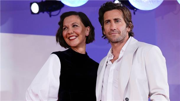 Die Geschwister Maggie und Jake Gyllenhaal bei den Filmfestspielen von Venedig im Jahr 2021.