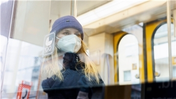 Die Gesundheitsminister und -ministerinnen der Länder hatten am Montagabend in Magdeburg vorerst keine neue Übereinstimmung für weitere Änderungen an den Corona-Schutzvorgaben gefunden.