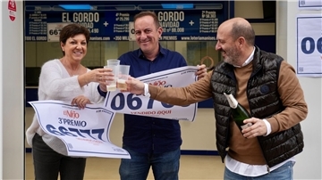 Die Gewinner in Spanien feiern ihr Glück am Dreikönigstag. (Archivbild)