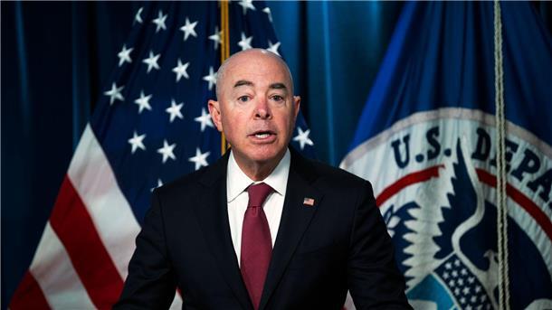 „Die Grenze ist nicht offen“: US-Heimatschutzminister Alejandro Mayorkas.