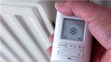 Die Haushalte in Deutschland haben ihren Strom- und Gasverbrauch im vergangenen Jahr einer Auswertung des Vergleichsportals Check24 zufolge teils deutlich zurückgeschraubt.