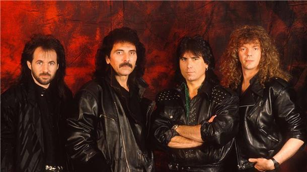 Black Sabbath: Boxset mit oft vergessenem Sänger Tony Martin Die Heavy-Metal-Band Black Sabbath im Jahr 1989: Sänger Tony Martin (l-r) neben Gitarrist Tony Iommi, Schlagzeuger Cozy Powell und Bassist Neil Murray.