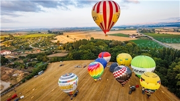 Die Heißluftballons sind richtig schön bunt! 