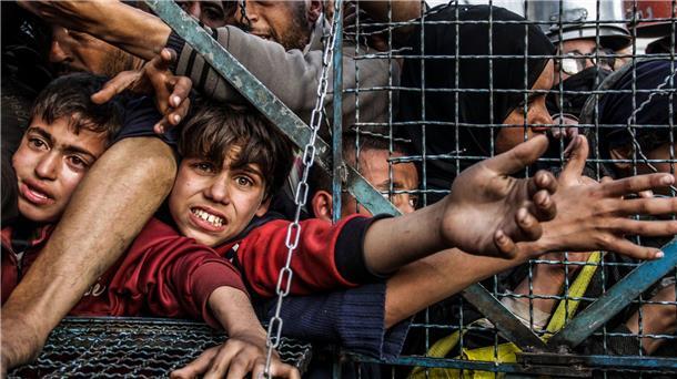 Tote bei Angriffen auf Hisbollah-Ziele - Raketen auf Israel Die humanitäre Lage im Gazastreifen verschlimmert sich täglich. Unterdessen hat Israels Armee erneut Ziele im Libanon attackiert.