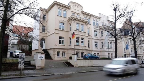 Cyberagentur sucht weiter Mitarbeiter Die Interims-Diensstelle Agentur für Innovation in der Cybersicherheit GmbH in Halle.