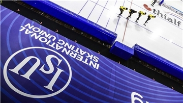 Die Internationale Eislaufunion Isu lässt russische und belarussische Athletinnen und Athleten für bestimmte Wettkämpfe wieder zu.