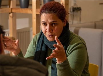 Maryam Sadeghi ist 2019 aus der iranischen Metropole Teheran mit Mann und Kindern nach Bremerhaven gekommen.