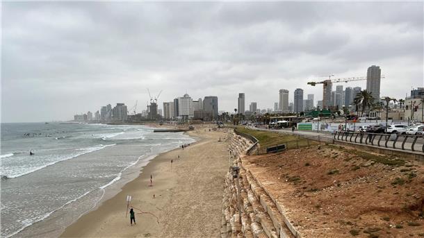 Hamas feuert Raketen auf Großraum Tel Aviv Die islamistische Terrororganisation Hamas griff Tel Aviv mit Raketen an.
