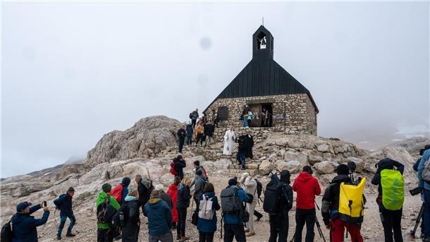 Die Kapelle Mariä Heimsuchung auf 2600 Metern Höhe ist Deutschlands höchstgelegene Kirche.